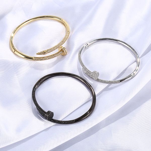 Designers clássicos Micro Pave Nail Bangle Pulseira Joias de latão para presente feminino