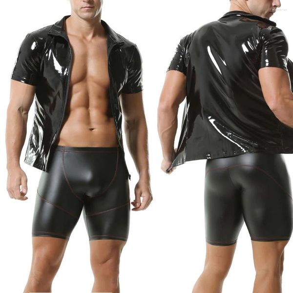 Herren Tracksuits Männer sexy wetlook leder enge Hemd Shorts Kurzarm drehen Halshemd Top Clubwear Stage Kostüm Muskel