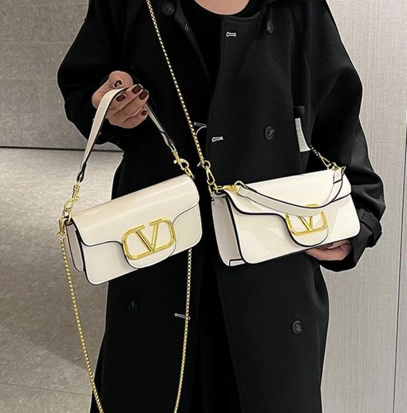 Lüks marka tasarımcısı zincir omuz çantaları moda v mektup çanta cüzdanı vintage bayanlar düz renkli el çantası tasarımcı omuz çantası a001029
