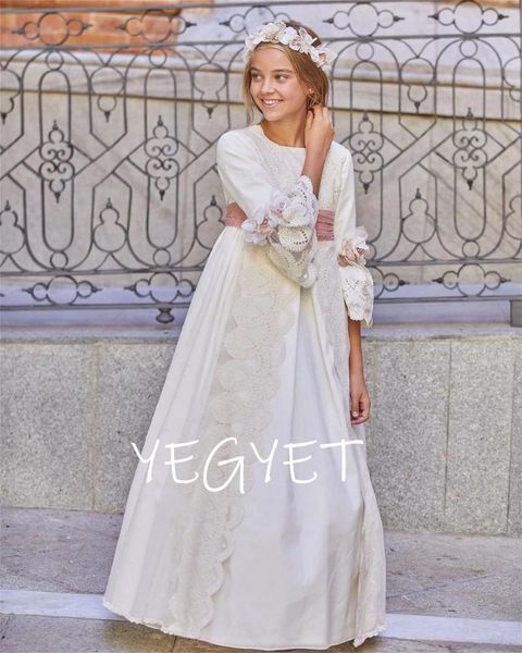 Abiti da ragazza Abito vintage a fiori per matrimoni Principessa in pizzo Bambini A Line Festa serale Prima comunione Abito da ballo bianco Junior damigella d'onore