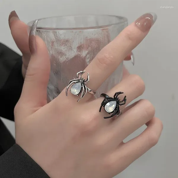 Cluster Ringe Vintage Spinnenring für Frauen versilbert offener künstlicher Edelstein Korea Trendy Hohlfinger Paar Schmuck Geschenk