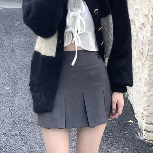 Röcke DEEPTOWN Grau Faltenrock Frauen Koreanische Mode Streetwear Hohe Taille A-linie Nette Sexy Mini Kawaii Adrette Herbst