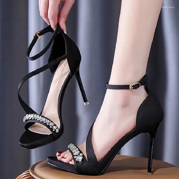 Sandals estate aperta di toe rhinestone una fibbia di linea tacchi alti sottili piattaforma impermeabile abito per banchetti versatile scarpe da donna versatile