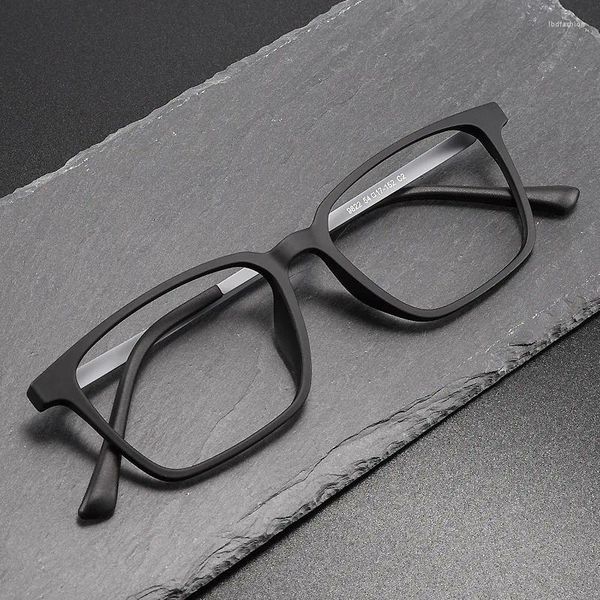 Sonnenbrillenrahmen Optische Verordnung Schwarze Brillenrahmen Mann Mode Quadratisches Spektakel Ultraleichtes TR90 Reines Titan Frau Myopie Brillen