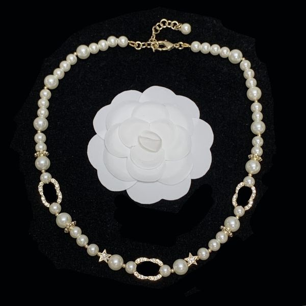 Design-Perlen-Anhänger-Halskette, Pullover-Halskette, Party-Halskette, große Perlen-Buchstaben-Halskette für Frauen