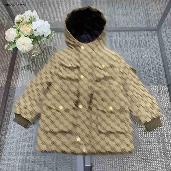 Nuova giacca in cotone per bambini Comfort invernale per bambini Cappotto con cappuccio Taglia 100-150 Grid Letter Full Print Cappotto per bambini Oct25