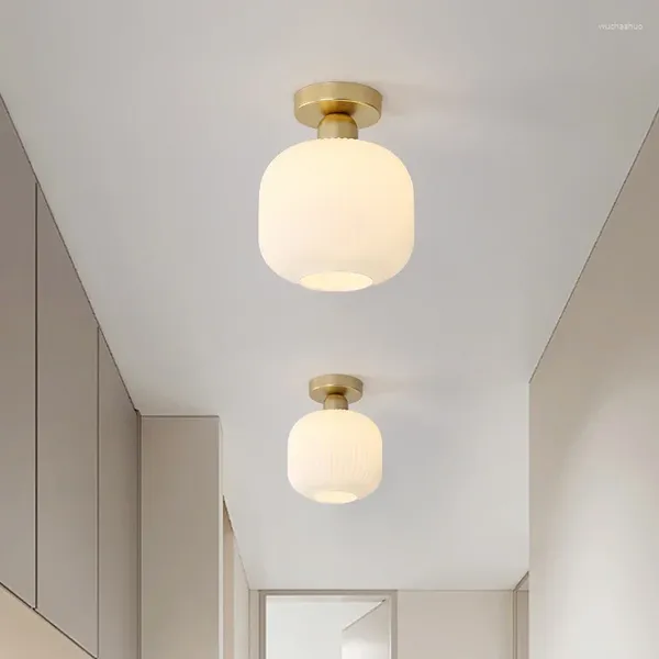 Plafoniere Lampadario moderno a LED per soggiorno Cucina Camera da letto Corridoio Ingresso Studio Illuminazione interna semplice lucentezza