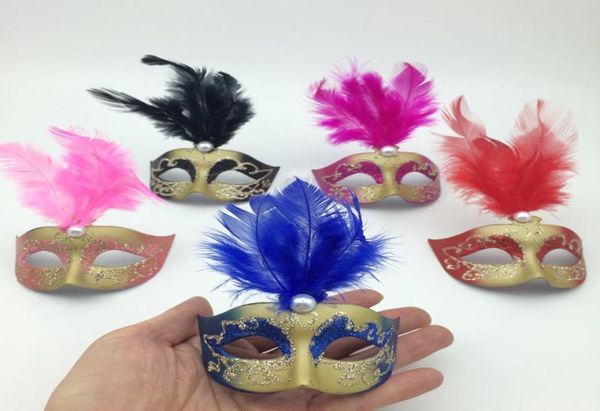 Akşam yemeği mini maskesi Venetian Masquerade Tüy Maske Partisi Dekorasyon Sevimli Düğün Hediyesi Karnavalı Mardi Gras Prop Mix Color3805812