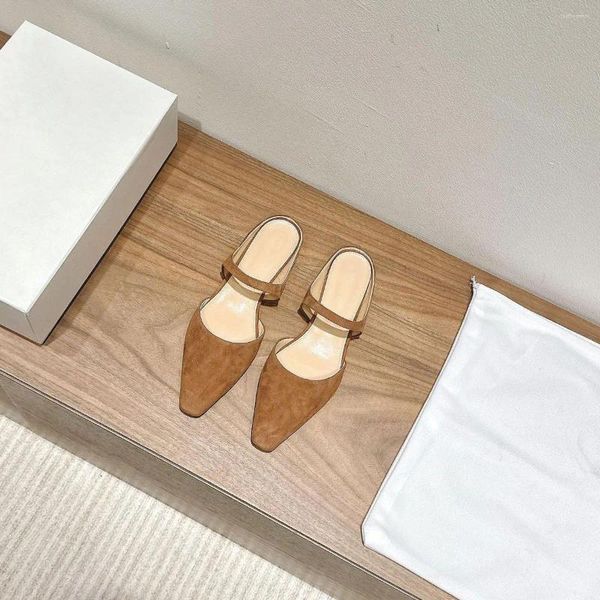 Sandalen Totem Modemarken Schuhe für Frauen Klassische einfarbige Slip-on-Design-Sandale Hochwertiges Leder Trend Simple Flat Low