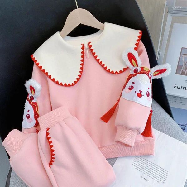 Conjuntos de roupas Meninas de pelúcia moletom calças de duas peças bonito crianças spring2023 boneca pescoço bordado ternos engrossados