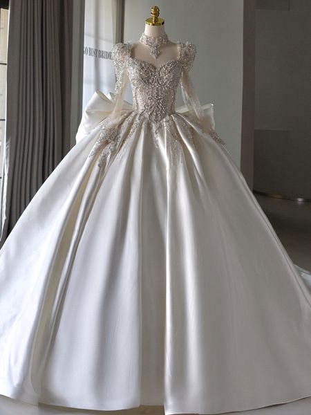 Paillettes lucenti Abiti da sposa musulmani Maniche lunghe Perline Taglie forti Perline Arabo Abiti da sposa di lusso Abiti da sposa Sweetheart Appliques Giardino di perline Boho Abiti da sposa