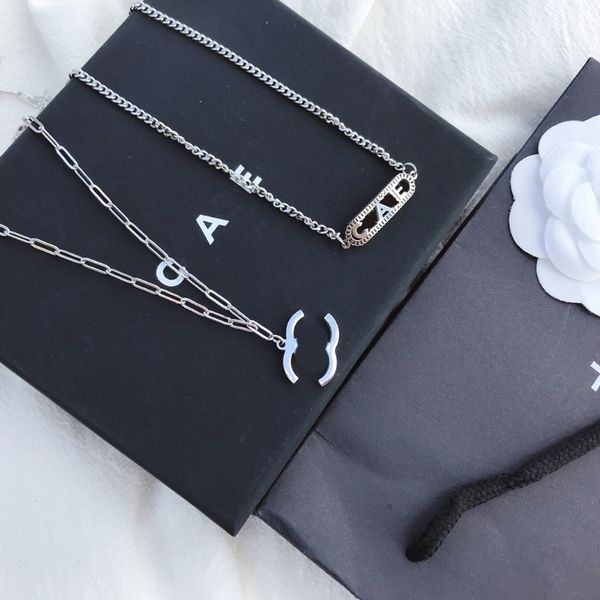 T GG Aniversário Amor Presente Colares Meninas Charme Carta De Luxo Pingente Colares Novo Designer Marca Jóias Prata Alta Qualidade Long Chain Girl Romantic Love Necklac