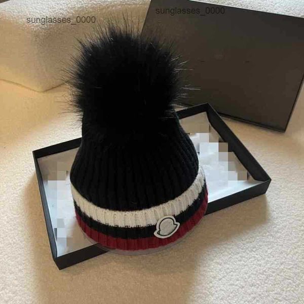 2023 Winter Beanie Monclair Hut Damen Herren Designer Authentisch Gestrickter Übergroßer Fuchspelzball Offizielle Website 1 Kappen Hohe Qualität 3OI1