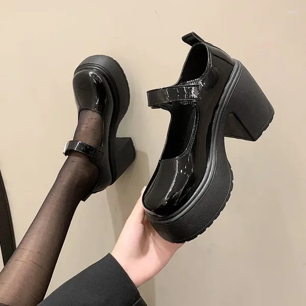 Scarpe eleganti da donna 2023 Piattaforma Punta tonda Tacchi alti da donna Cinturino con fibbia Mary Jane Goth Heel Party For