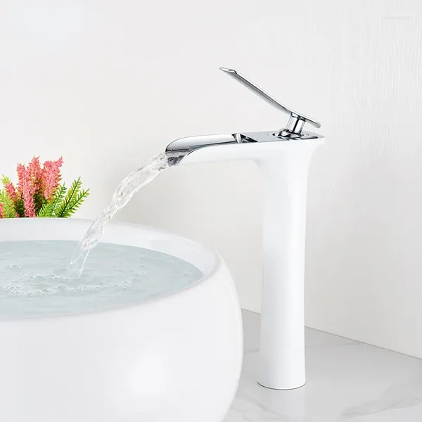 Banyo Lavabo Muslukları Havzası Modern Beyaz Musluk Şelalesi Tek Delik Soğuk ve Su Karıştırıcı Musluk Muslukları