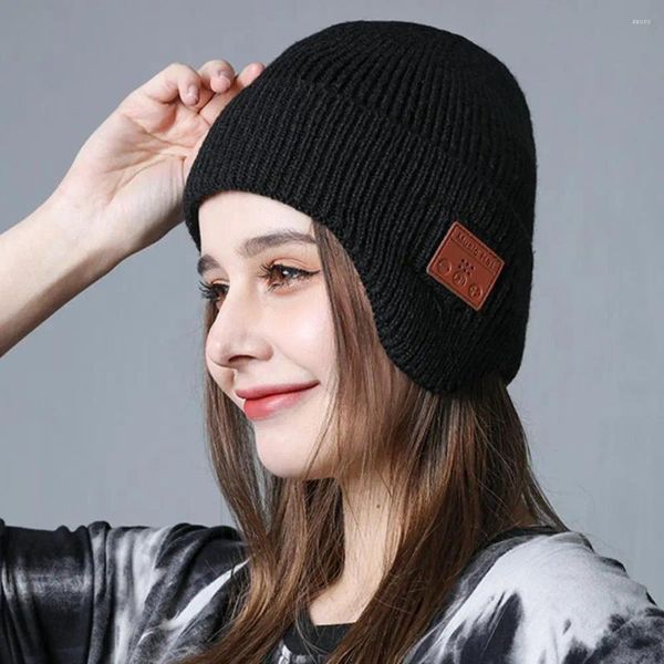 Bluetooth uyumlu kulaklık şapkası ile Beralar Unisex Kış Beanie Cap, rüzgar geçirmez kulak koruma müziği için kalın örgü
