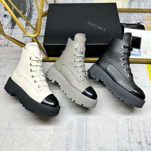 Designer-Stiefel, Kalbsleder-Stiefel, Stiefeletten, Motorradstiefel, Leder, Martin-Booties, Plattform, beige, schwarze Militär-Booties, Schnalle, Freizeitschuhe, Mode, Dayremit