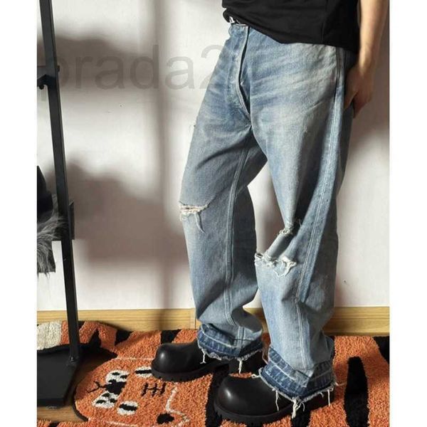 Jeans da uomo Designer 2023 Primavera / Estate Taglio a coltello Lavaggio ad acqua Danneggiato High Street Jeans Pantaloni casual da uomo e da donna T4NM