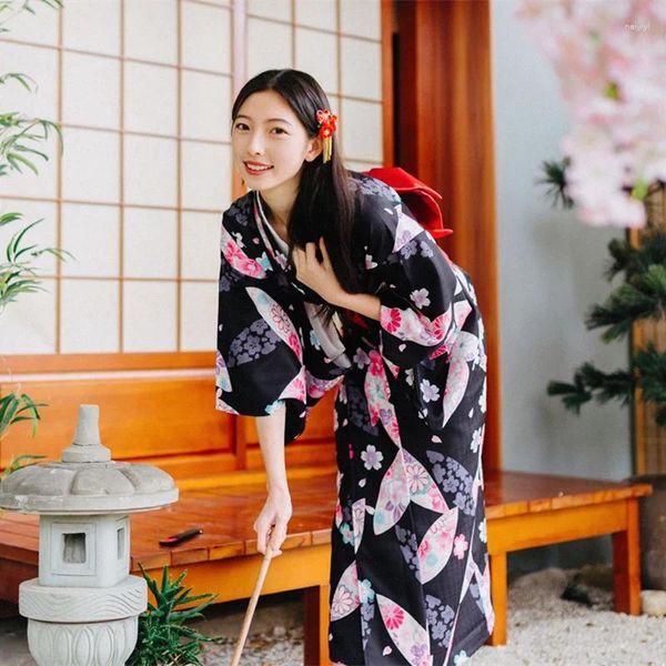 Etnik Giyim Kadınların Tüm Sezonu Kimono Japon Geleneksel Vintage Yukata Çiçek Baskıları Yaz Elbisesi Cosplay Wear Pography