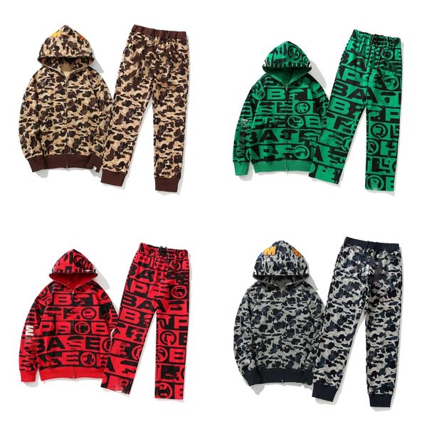 Tuta da uomo Tuta mimetica Pantaloni hip hop a due pezzi da uomo Abbigliamento da strada da uomo Felpa con cappuccio con cerniera da donna + Maglione pantaloni Stampa animalier casual taglia S-XL