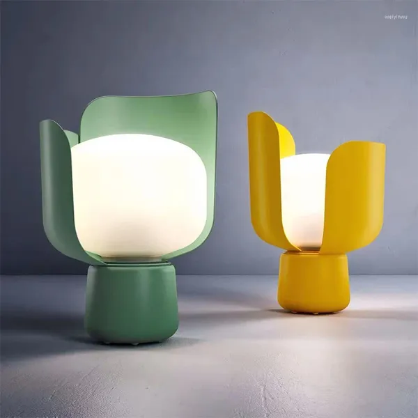 Lâmpadas de mesa designer moderno criativo pétala led mesa sala estar decoração quarto cabeceira estudo decoração para casa luminárias