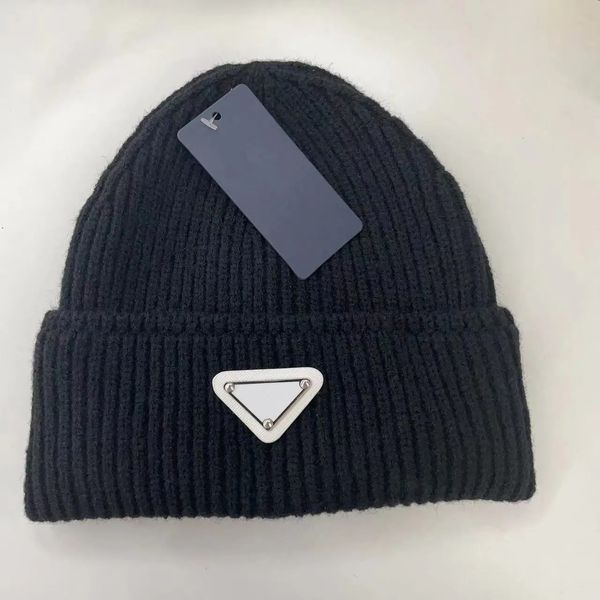 2023 Schwarze Beanie-Designer-Mütze für Herren, Casquettes, Unisex, Winter-Kaschmir, lässige Outdoor-Mützen, Motorhaube, Kopf, warme Kaschmir-Totenkopfkappe, passende Mütze