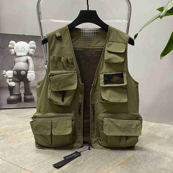 Gilet da uomo 14 tasche Estate nuovi uomini Gilet tattico da pesca da escursionismo Gilet da uomo Gilet Mesh Cargo Giacca senza maniche Gilet da lavoro YQ231031