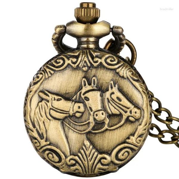 Orologi da tasca Orologio al quarzo in bronzo carino di lusso per uomo Donna Cavallo Fiore Scheletro inciso Custodia Fob Catena con pendente Collana Orologio Regali