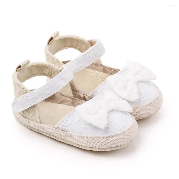Летняя обувь для первых ходоков, оптовая продажа, летняя обувь для новорожденных девочек, нескользящие хлопковые сандалии с бантом и цветами для малышей, От 0 до 18 месяцев
