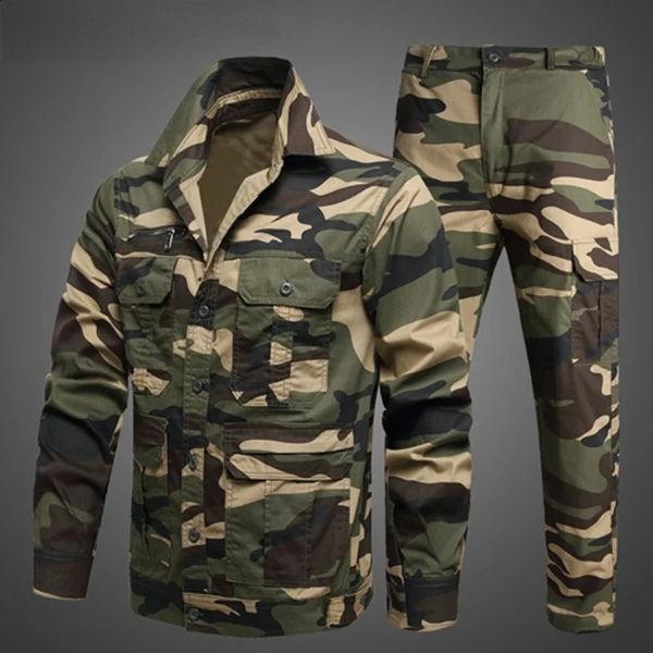 Fatos masculinos verão camuflagem terno masculino fino caça camisas jaqueta e calças de carga tático militar algodão respirável multi-bolso terno 231030