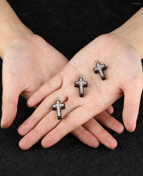 Anhänger Halsketten Cottvo10 Stück Religiöse Kreuzigung Mini Holzkreuz Charms für DIY Armband Halskette Schmuckherstellung Teile Zubehör