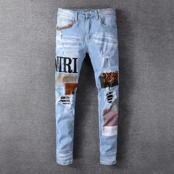 Jeans da uomo Moda Patch Strappato Blu Uomo Slim Fit Designer Pantaloni in denim lavato Hip Hop DJ Party Punk Rock Pants202M