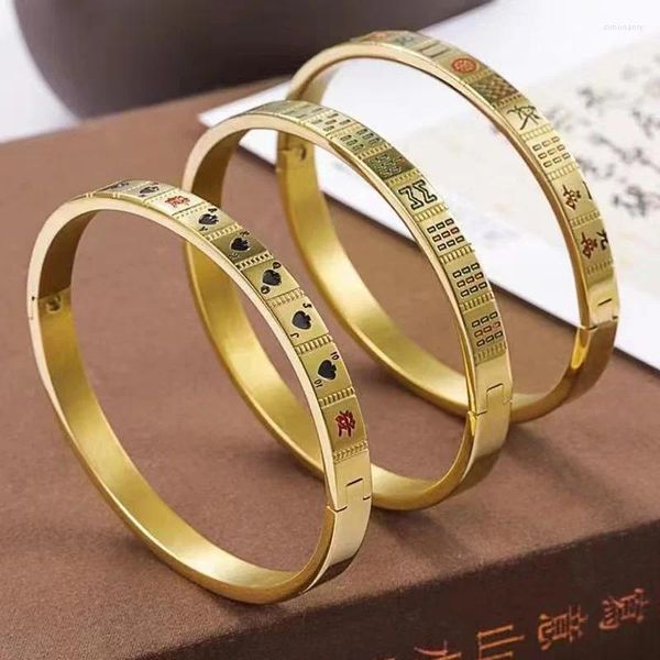 Bangle UILZ Poker Mahjong Bangles Pulseiras para Mulheres Personalidade Criativa Cor Dourada Pulseira de Aço Titânio Diário Wearable Jóias