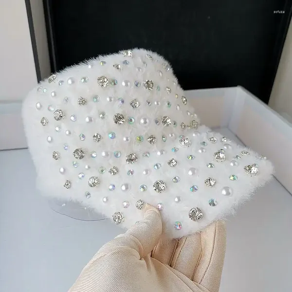 Cappellini con visiera Cappello con strass Cappello da donna con paraorecchie ispessito Berretto con visiera caldo Stile coreano Pelliccia versatile a prova di freddo all'aperto lavorata a maglia