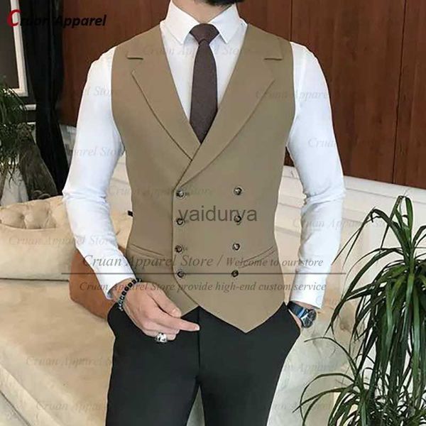 Gilet da uomo Tacca risvolto Kaki Gilet da uomo Gilet su misura doppio petto con scollo a U Gilet da lavoro Matrimonio Sposo Best Man Giacche senza maniche YQ231031