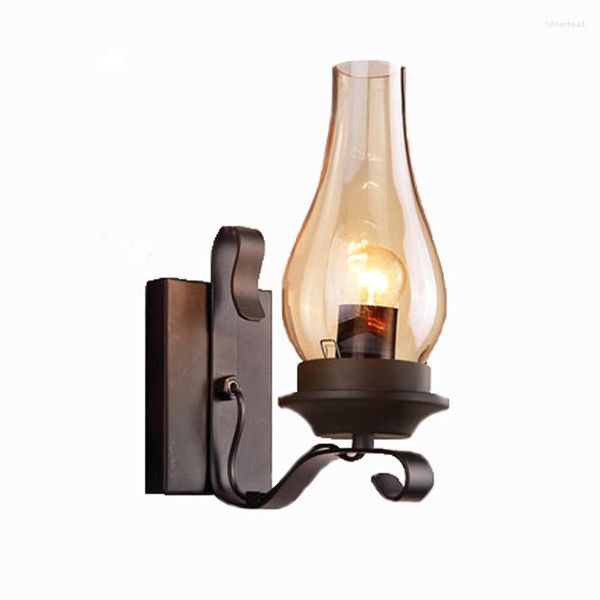 Lampade da parete Nordic Kerosene Light Iron Home Decor Loft Lampada da corridoio a LED Illuminazione per interni Camera da letto retrò Bar Applique vintage industriale