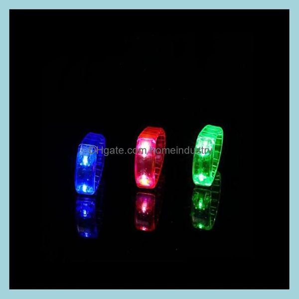 Favor Favor Favor Luminous LED Bracelet Sound Light Up Light Up Bangle Flash Flash para Festival Party Concert Bar VT0108 Drop De Dhjz0