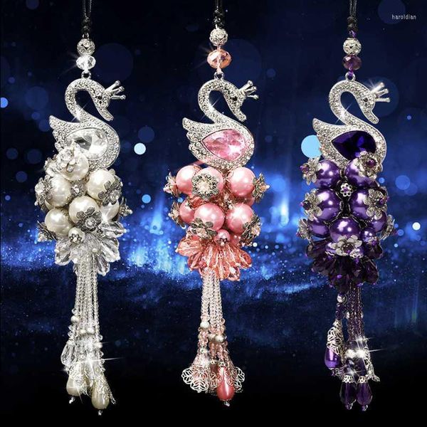 Decorazioni interne Diamante di lusso Accessori per auto carini Ragazze Donne Strass Cigno Specchietto retrovisore Ornamento Ciondolo appeso BlingBling