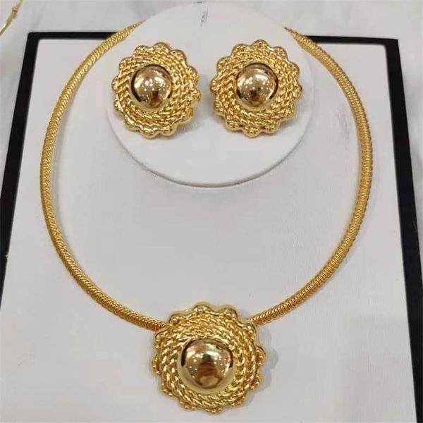 Weitere Schmucksets für Frauen, Dubai, vergoldetes Kupfer, geometrischer Perlenanhänger, brasilianisches Halsketten-Set, Hochzeit, Party, Jahrestag, Geschenk 220831