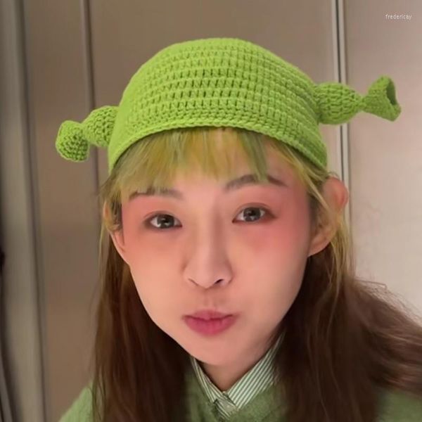 Berretti Unisex Balaclava Monster Shrek Hat Halloween Bonnet Fatto a mano Cappelli invernali lavorati a maglia Green Party Funny Skullies Beanie Cap