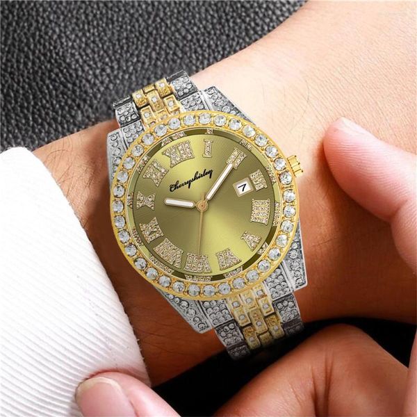 Relógios de pulso Icegurado de luxo para mulheres marca diamante Mens Watches Quartz Men's Hip Hop Masculino Presente Men Casal Relloj