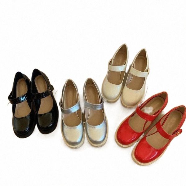 2022 Kleid Schuhe Mode High Heels Plattform Lackleder Sandalen Prinzessin Schuhe Designer Damen Gummi Sandale Klassische Freizeitschuhe Schulkleidung Stiefel Heatshoes