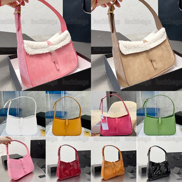 LE5A7 Hobo Bag Süet ve Shearling Kadınlar Patent Deri Omuz Çantası Lüksler Tasarımcıları Çantalar Cüzdanlar Cüzdanlar İkonik Logo İmza Kanca Kapatma