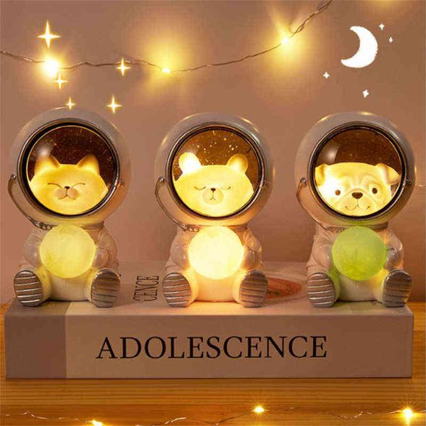 Objetos decorativos Figuras Astronauta Night Night Light For Boys Girls Presente de Natal Crianças Decoração do quarto T220902