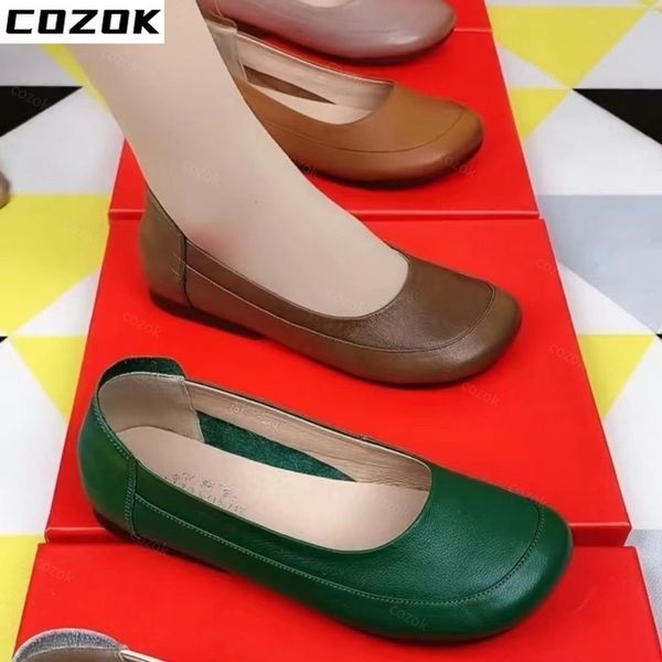 Zeppe Donne Summer Casual Scarpe 2022 Nuovo Fashion Ladies Flats Soula Sole Round Toe Ballet Moccasins Sneaker Sneakers Sport Designer