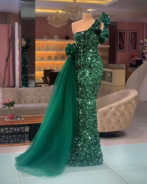 2022 Meerjungfrau Pailletten Abendkleider Tragen Dunkelgrüne Pailletten Spitze Sexy Ballkleider Rüschen Bodenlangen Elegante Geraffte Frauen Formale Partykleid Vestido de novia