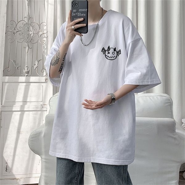 Camisetas masculinas Hybskr Spring Summer Summer Homem camisetas coreanas Little Little Diabo Graphic T-shirt casual T-shirt roupas masculinas 220905