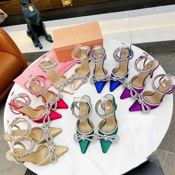 Sapatos casuais no ver￣o de 2022 The New Rhinestone Bow Real Leather Sacho Ponto Sapatos Sapatos Femininos Saltos de Estiletto