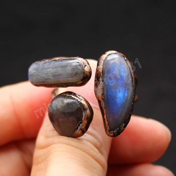 Pedra de cristal natural Mulheres do dedo Anel de dedo antigo cobre irregular mineral cru cinza lunstone pufled anel ajustável
