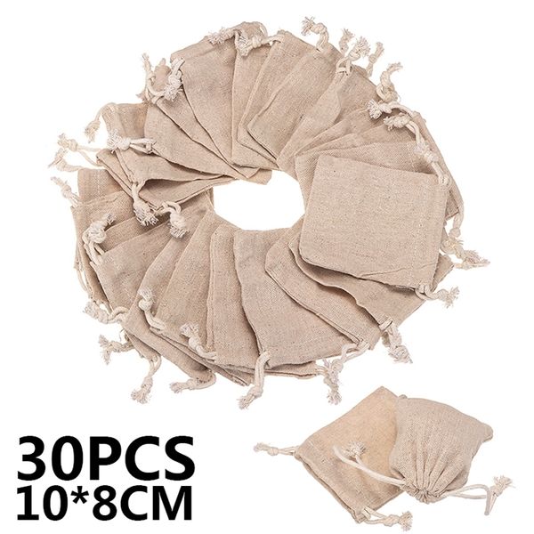 Geschenkverpackung 30pcs kleine Leinenbeutel Beutel Jute Sack Geschenktüten Kordelstring -Schmuck Weihnachtsgeschenkbeutel für Home Party Storage 10cmx8cm 220906